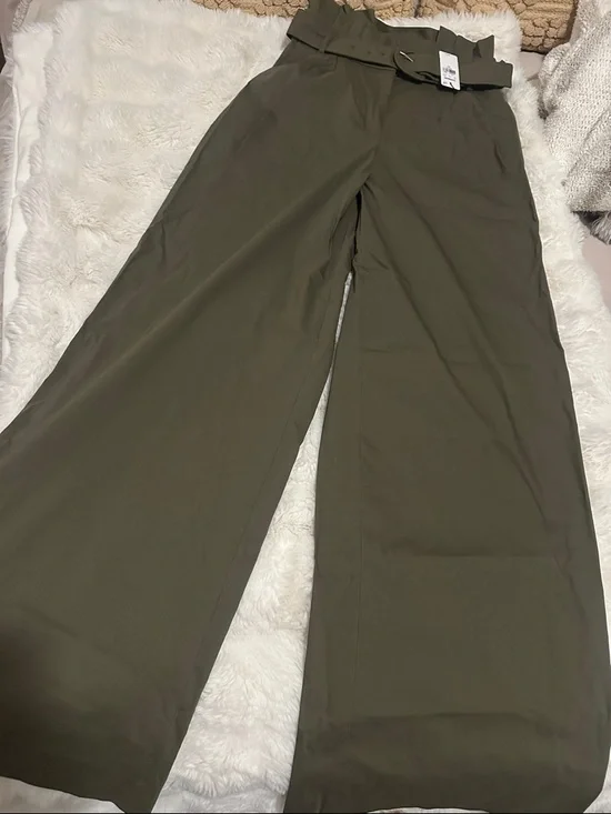 Express Olive Green Paperbag Waist Wide-Leg Chinos W/ Belt - Picture 6 of 7